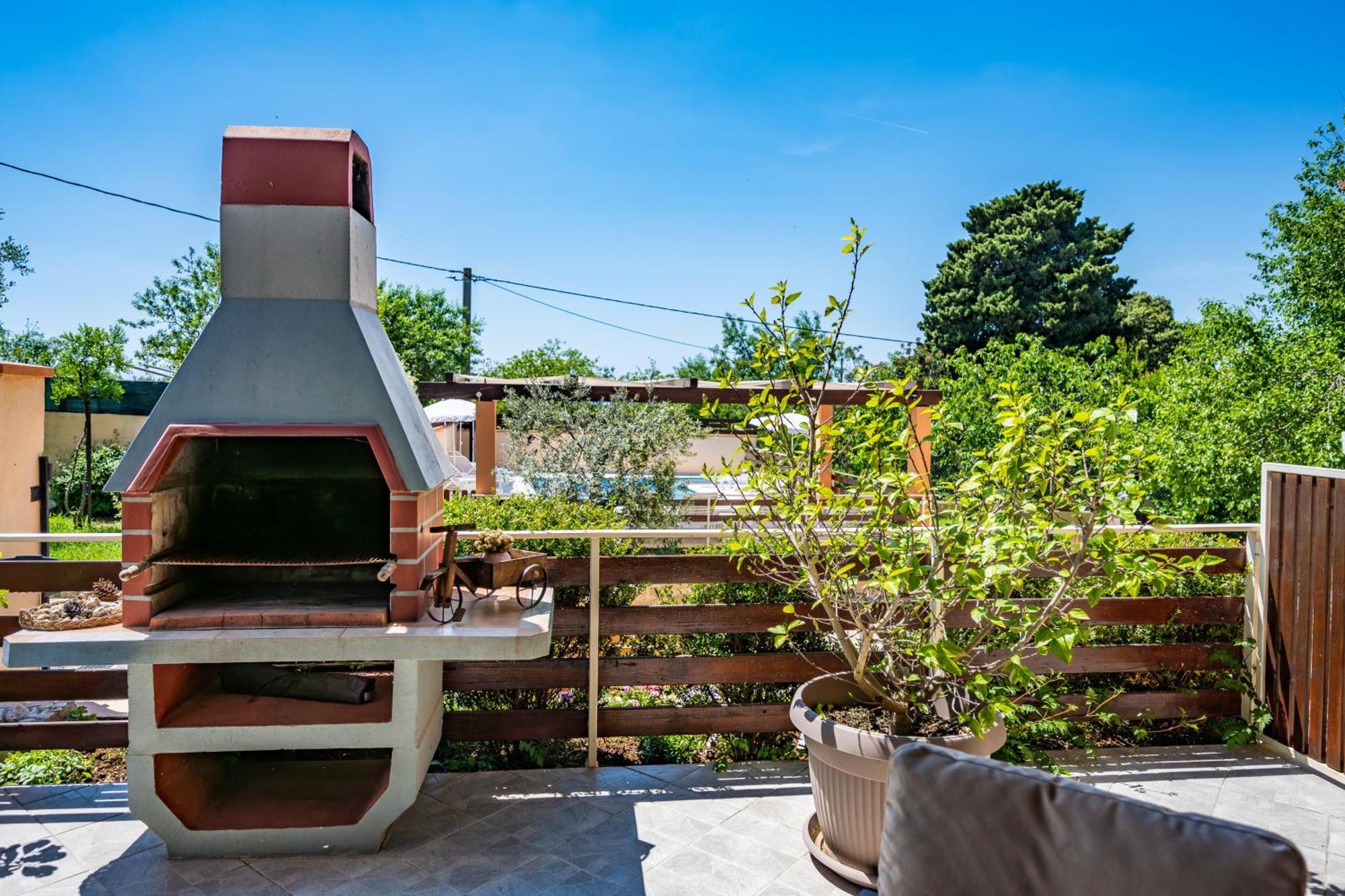 E-M Apartments With Private Pool Vinkuran Exterior foto